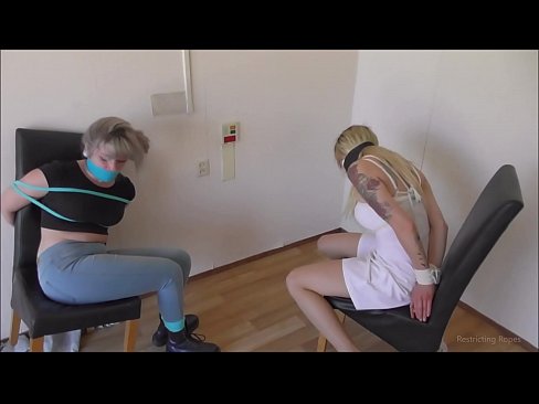 ❤️ Atkarīga / sasietas un ar aizliktām mutēm / damsel in distress ❌ Sekss video pie mums ❤
