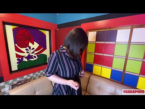 ❤️ Japāņu skaistule ar lielām krūtīm masturbē ar seksa rotaļlietām un piedzīvo orgasmu. Intervijā viņa stāsta par savu seksa pieredzi. Milzīgas krūtis un mataina maksts skaļi sten. Osakaporn ❌ Sekss video pie mums ❤